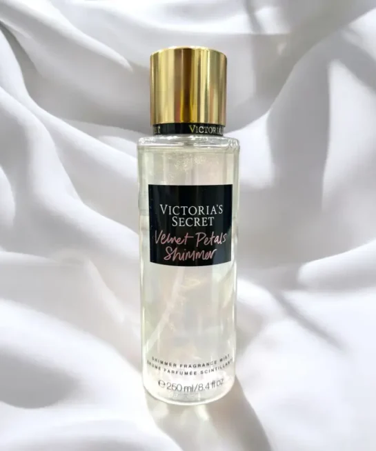 VICTORIA’S SECRET VELVET PETALS SHIMMER LADIES BODY MIST 250ML