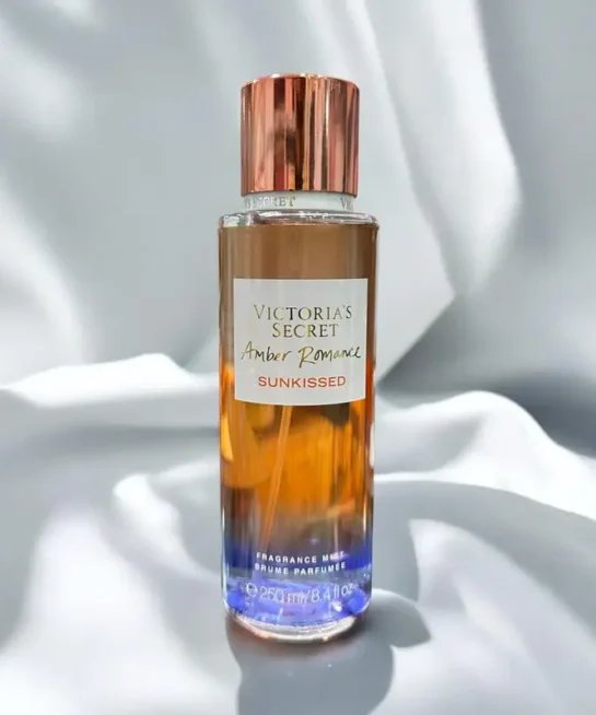 VICTORIA’S SECRET AMBER ROMANCE SUNKISSED FRAGRANCE MIST 250ML